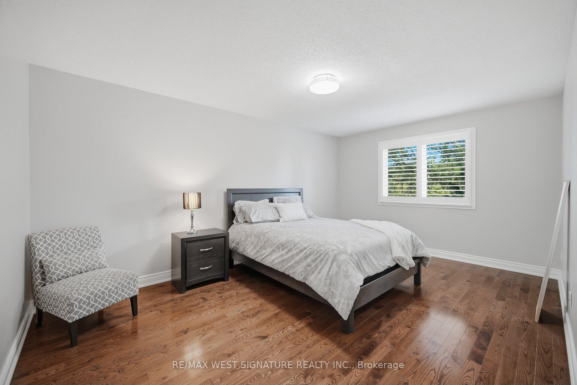 Photo 42 of 140 Hill Farm Road, King, Nobleton — HOMEH