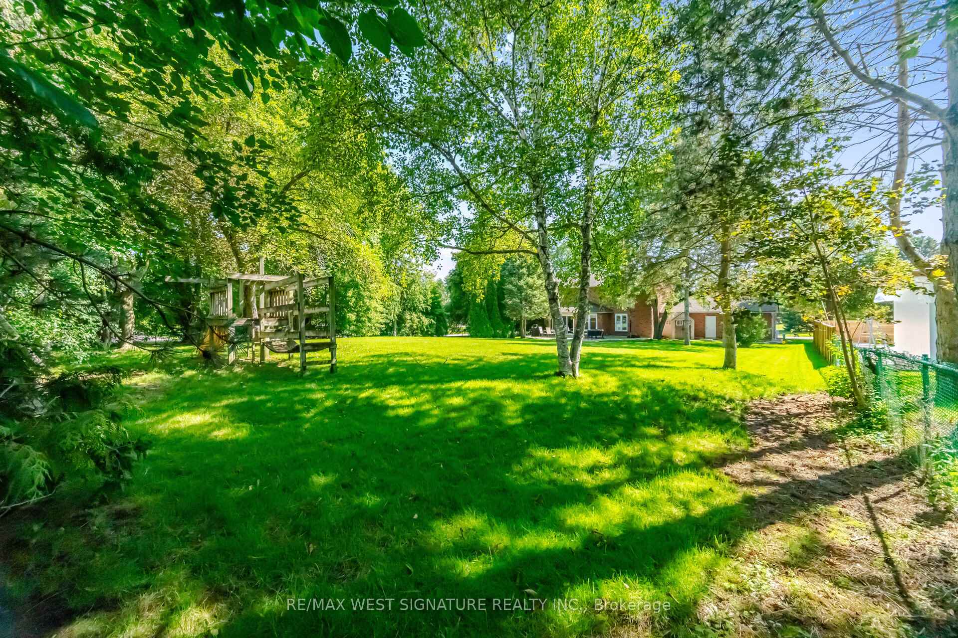 Photo 72 of 140 Hill Farm Road, King, Nobleton — HOMEH