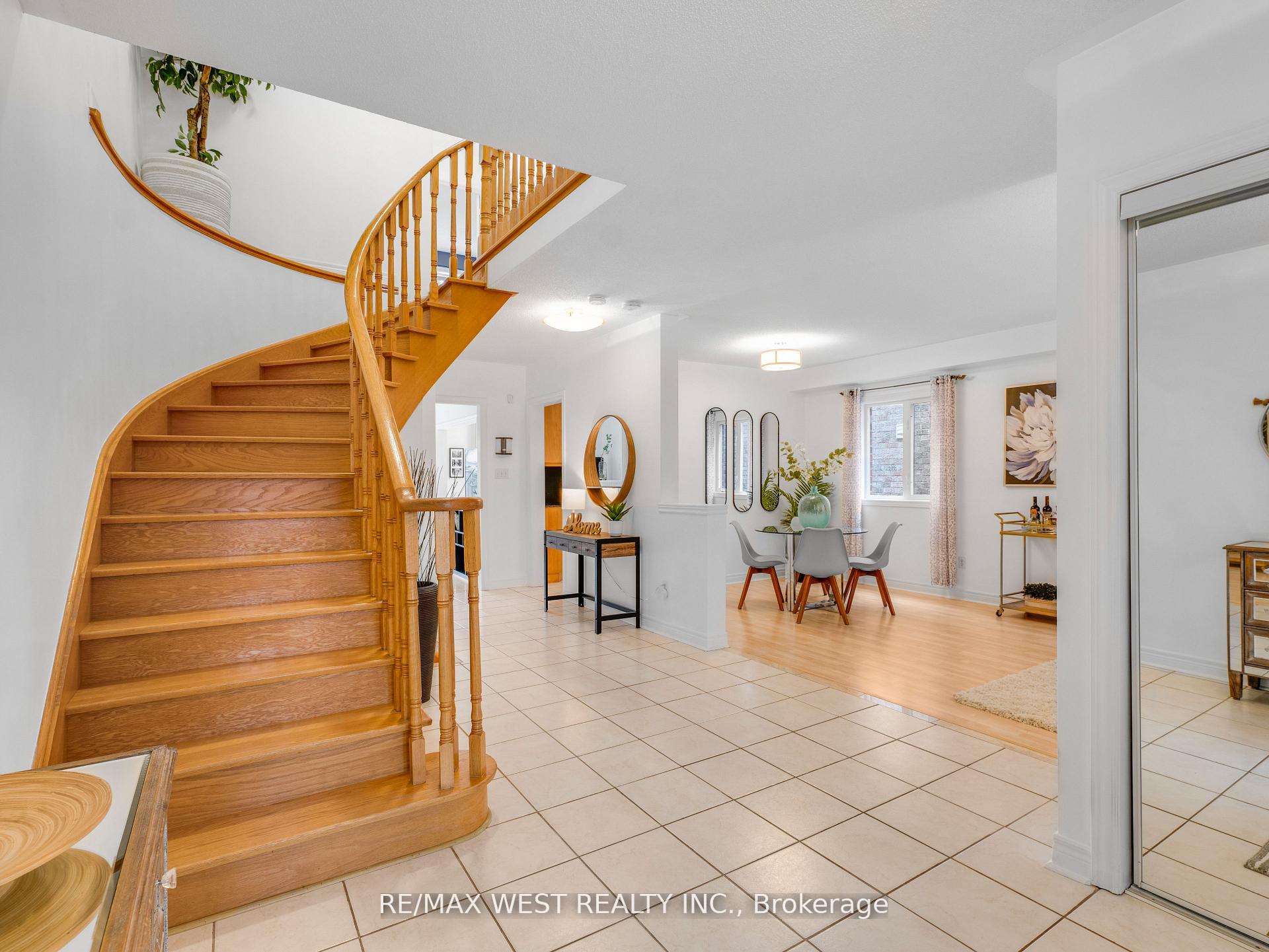 Photo 8 of 26 Shady Glen Crescent, Caledon, Bolton East — HOMEH