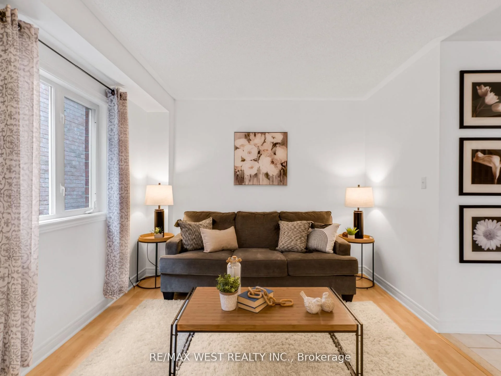 Photo 12 of 26 Shady Glen Crescent, Caledon, Bolton East — HOMEH