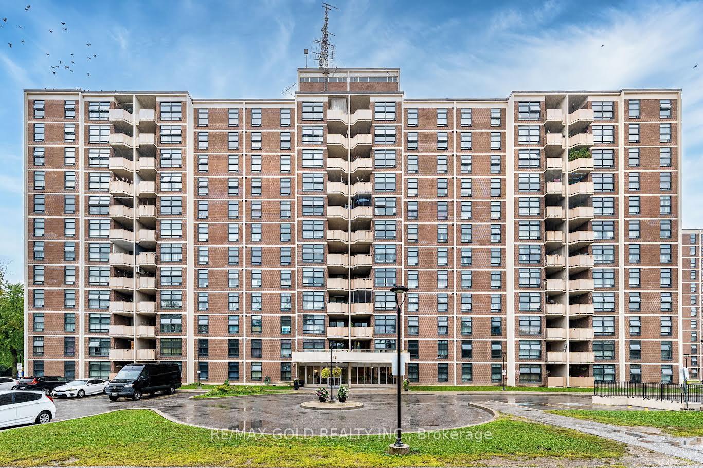 Photo of Unit 807, 345 Driftwood Avenue