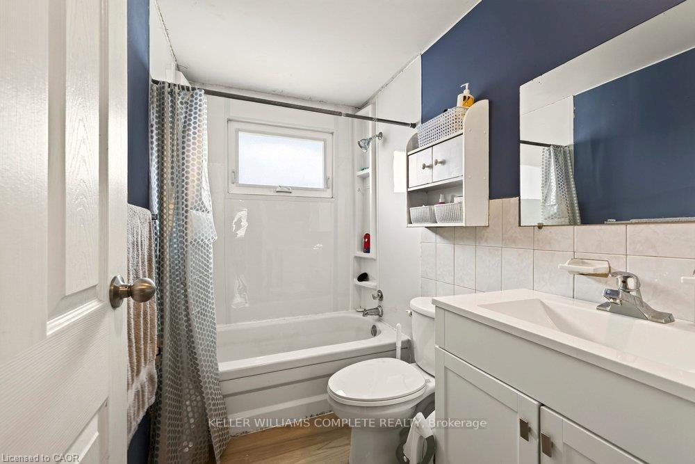 Photo 27 of Unit 14, 120 Quigley Road, Hamilton, Vincent — HOMEH