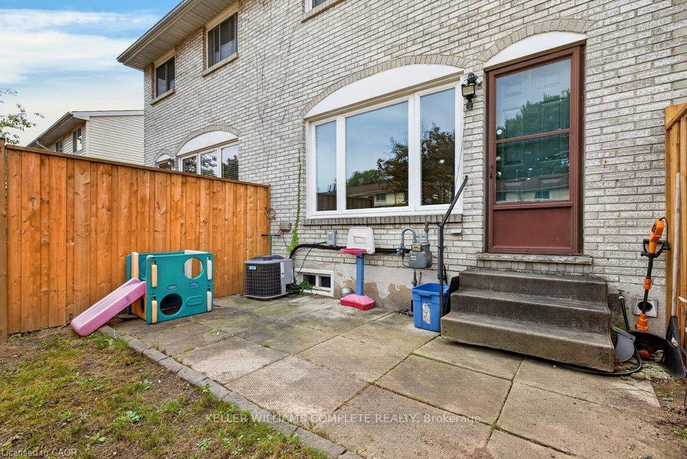 Photo 33 of Unit 14, 120 Quigley Road, Hamilton, Vincent — HOMEH