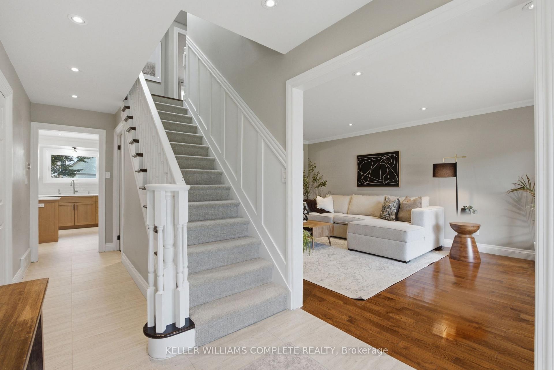 Photo 6 of 27 John Martin Crescent, Hamilton, Rural Flamborough — HOMEH
