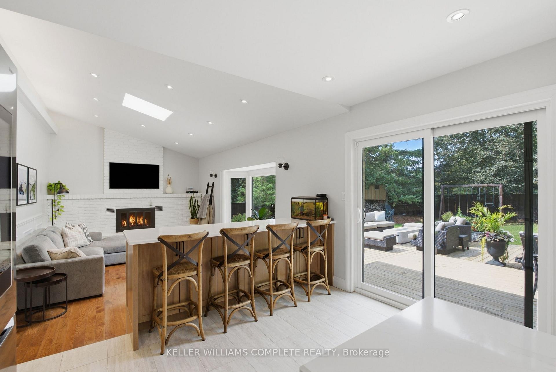 Photo 17 of 27 John Martin Crescent, Hamilton, Rural Flamborough — HOMEH