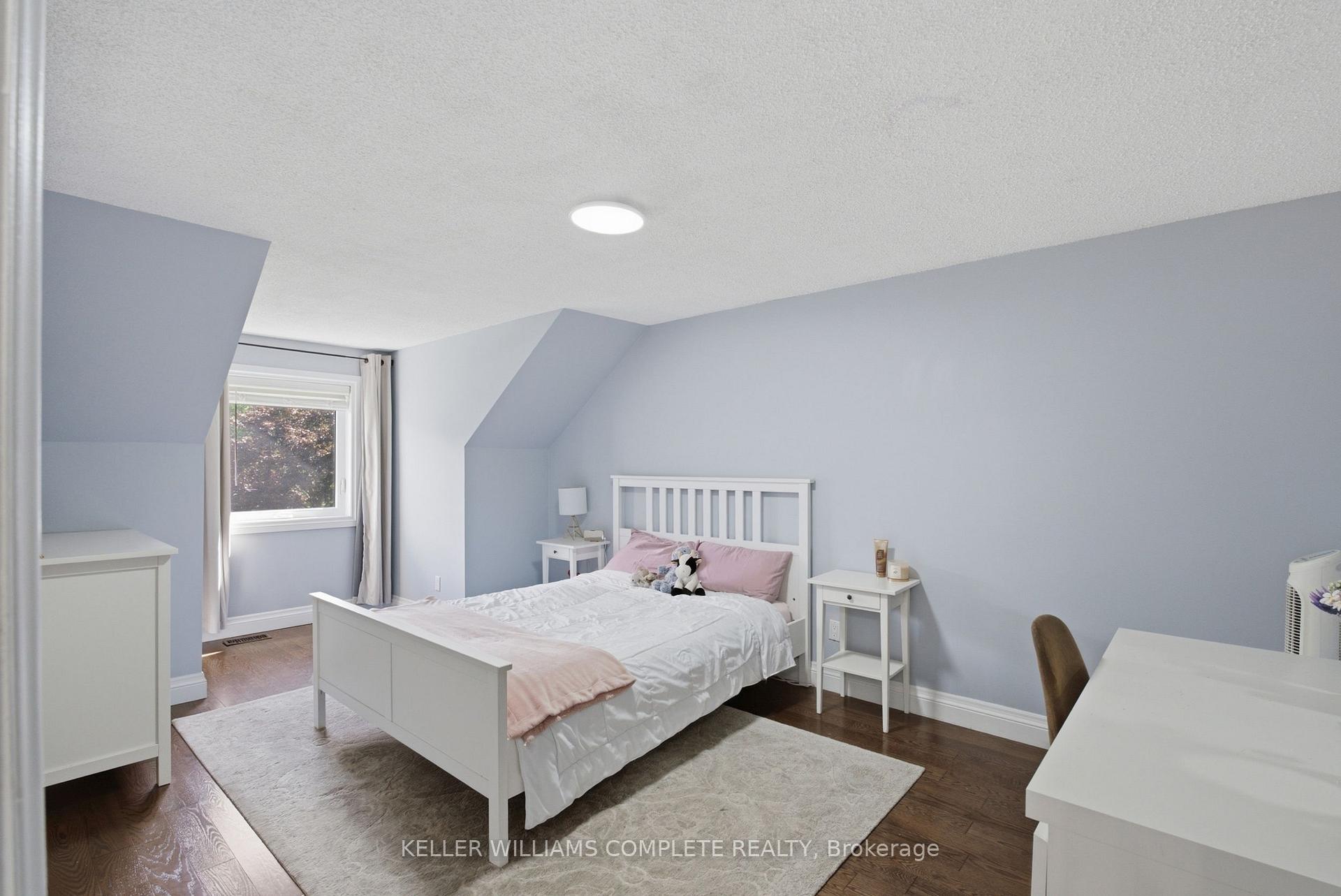 Photo 28 of 27 John Martin Crescent, Hamilton, Rural Flamborough — HOMEH