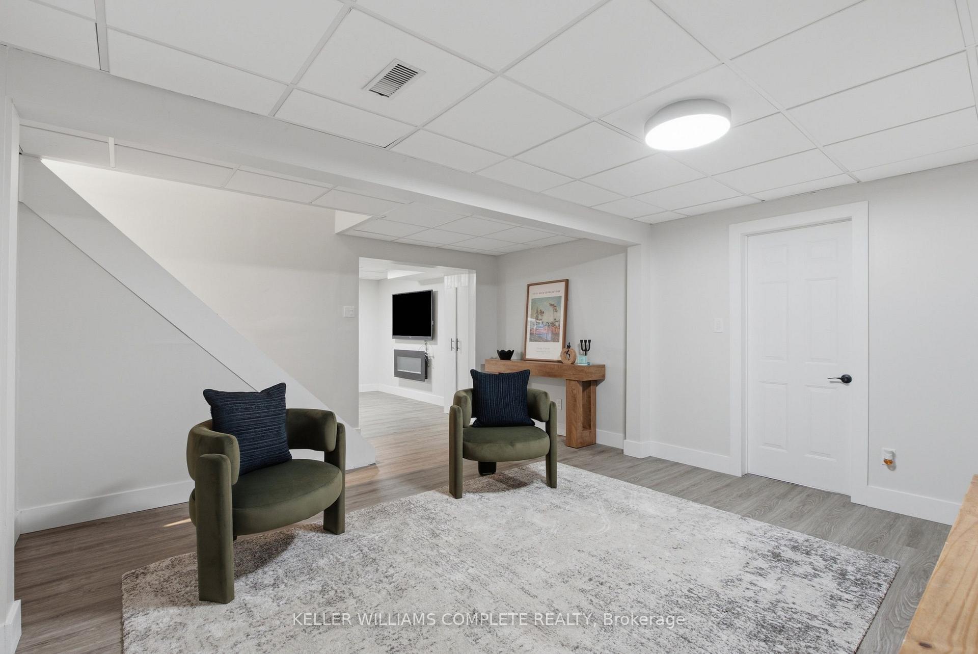 Photo 32 of 27 John Martin Crescent, Hamilton, Rural Flamborough — HOMEH