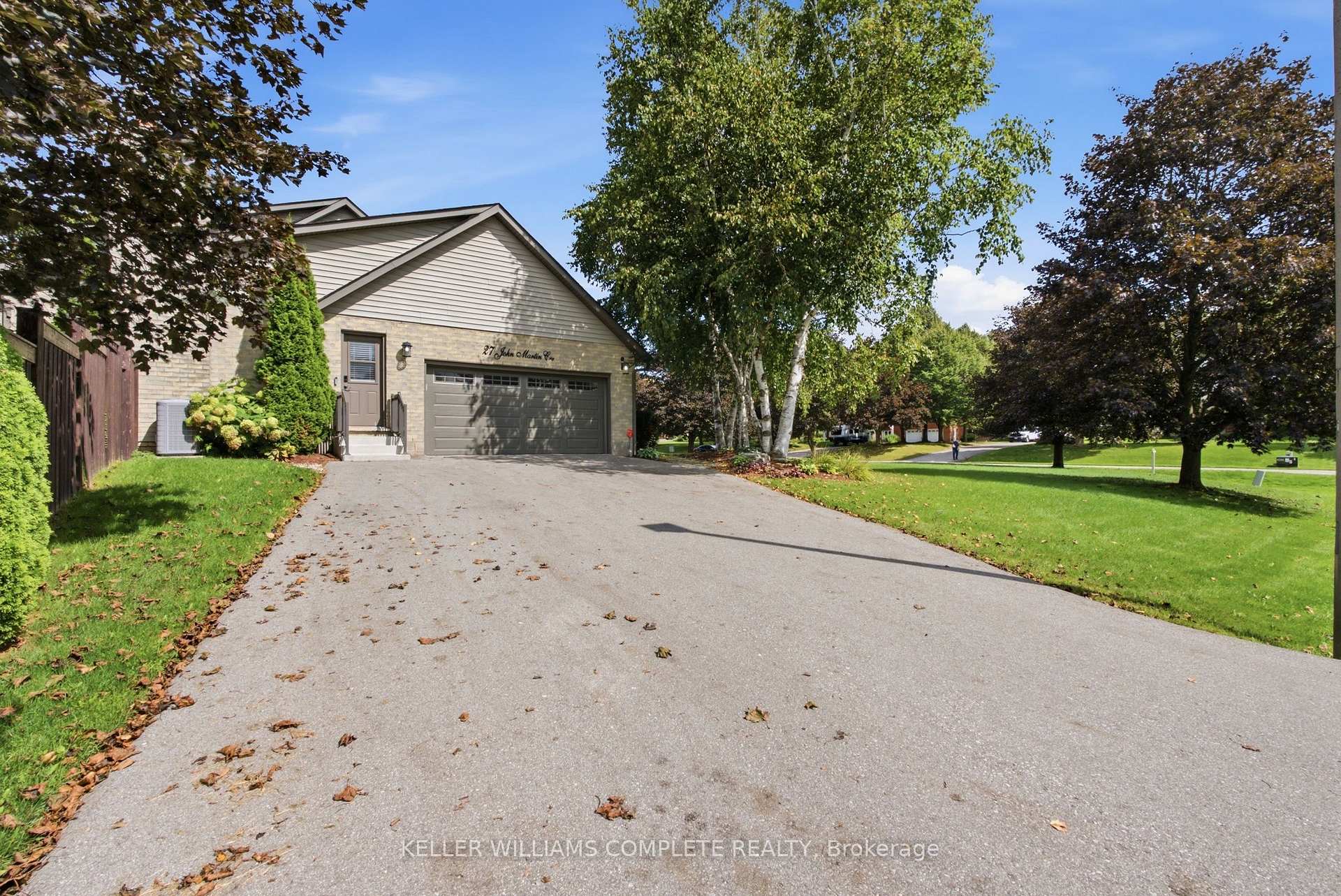 Photo 35 of 27 John Martin Crescent, Hamilton, Rural Flamborough — HOMEH