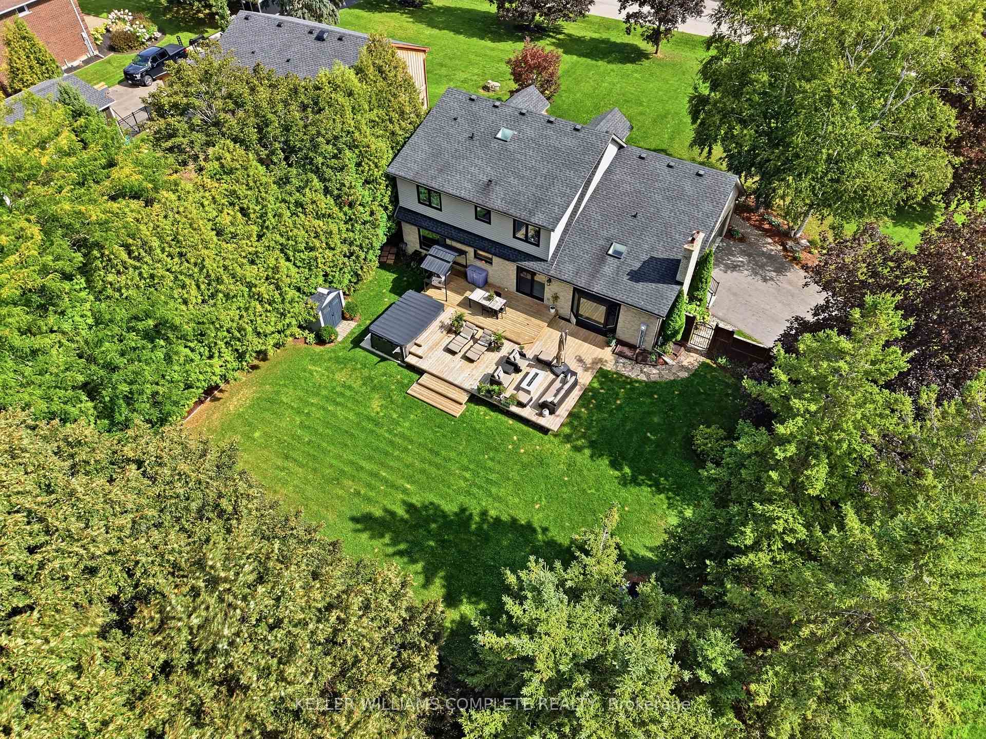 Photo 49 of 27 John Martin Crescent, Hamilton, Rural Flamborough — HOMEH