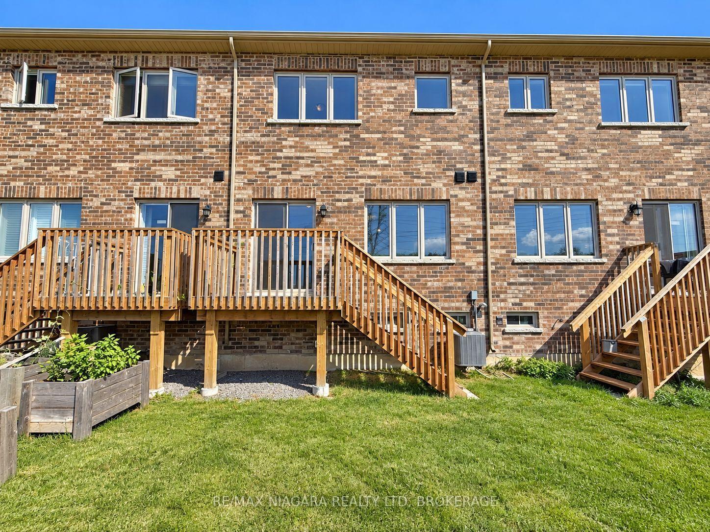 Photo 17 of 109 Sapphire Way, Thorold, Rolling Meadows — HOMEH