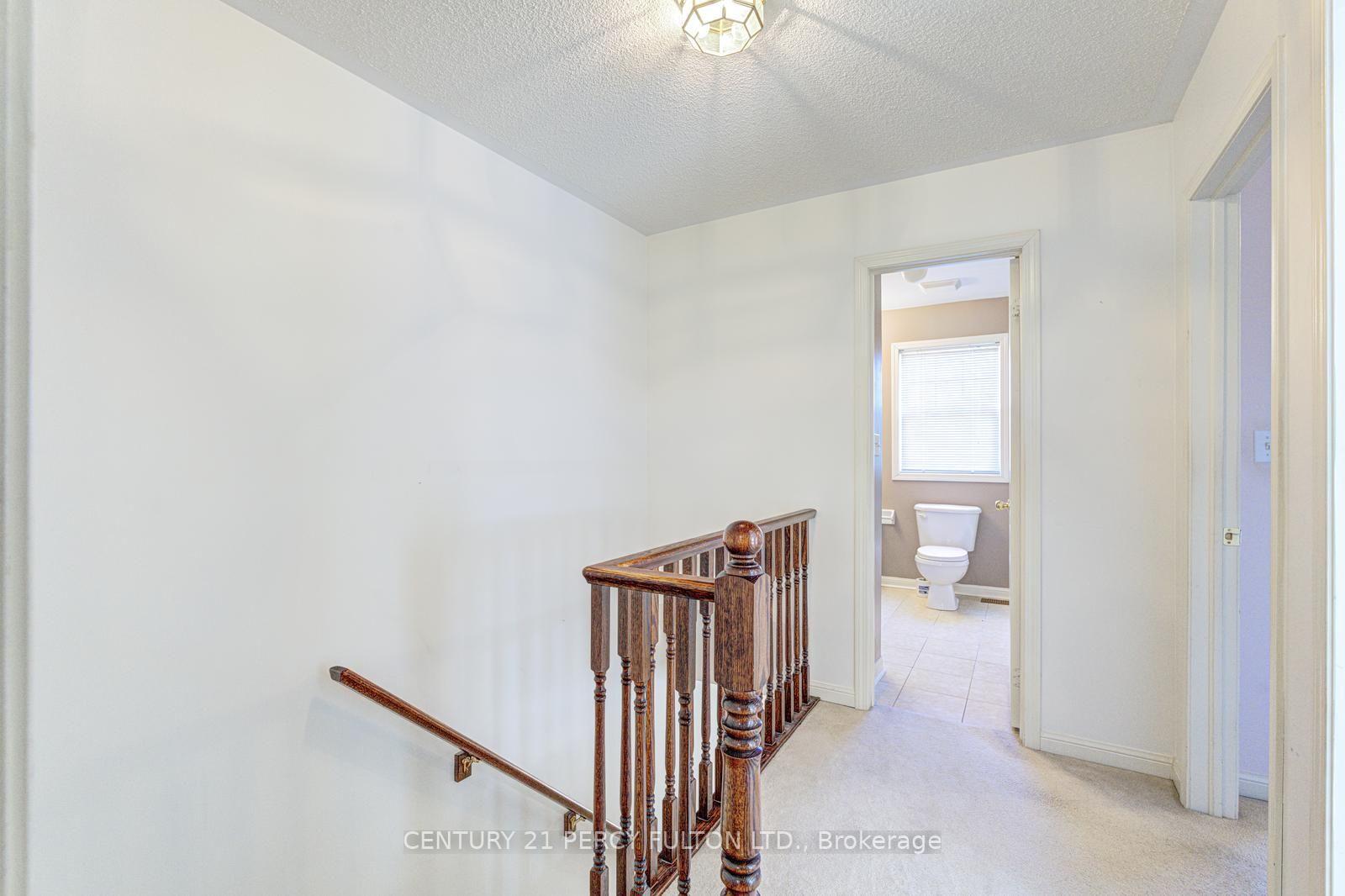 Photo 22 of 20 Orangegrove Drive, Brampton, Fletcher's Meadow — HOMEH