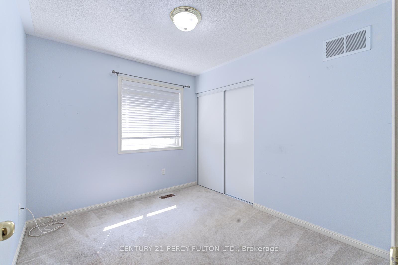 Photo 27 of 20 Orangegrove Drive, Brampton, Fletcher's Meadow — HOMEH