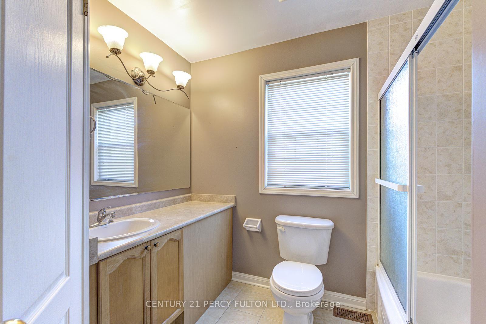 Photo 32 of 20 Orangegrove Drive, Brampton, Fletcher's Meadow — HOMEH