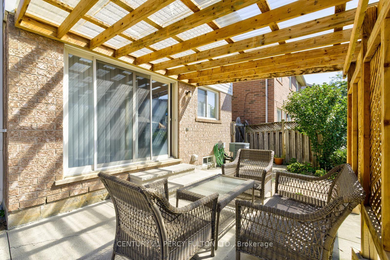 Photo 39 of 20 Orangegrove Drive, Brampton, Fletcher's Meadow — HOMEH