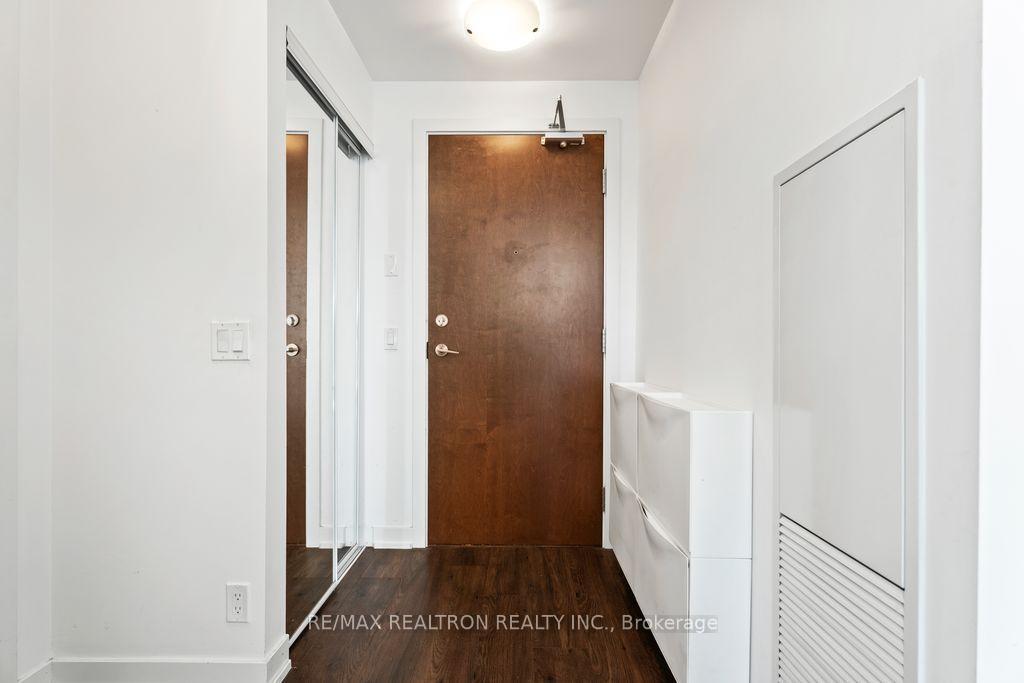 Photo 13 of Unit 1905, 2212 Lakeshore Boulevard W, Etobicoke, Mimico — HOMEH
