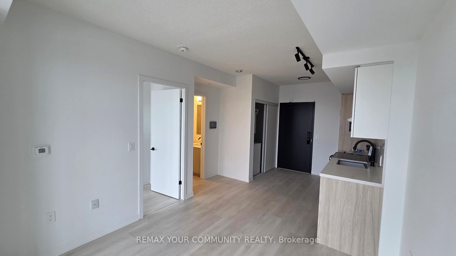 Photo 4 of Unit C808, 4878 Powers Common, Burlington, Alton — HOMEH