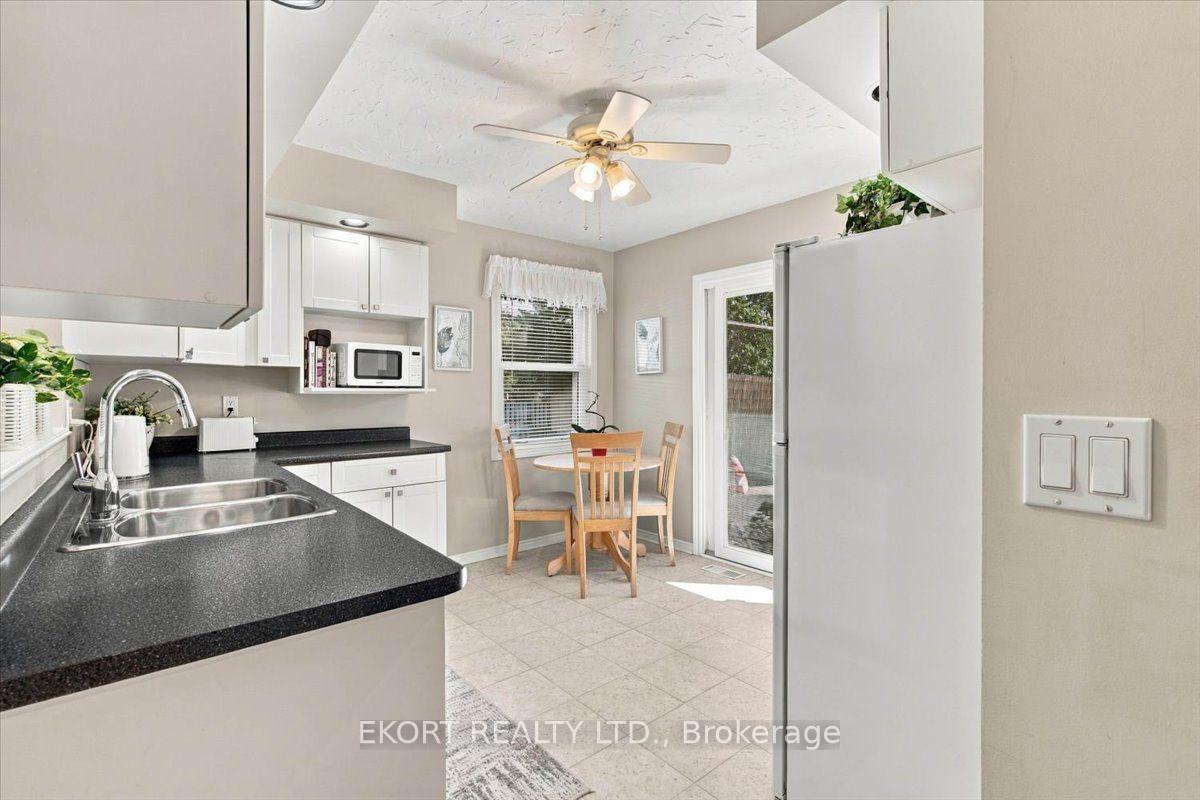 Photo 9 of 13 Montgomery Boulevard, Belleville, Belleville Ward — HOMEH