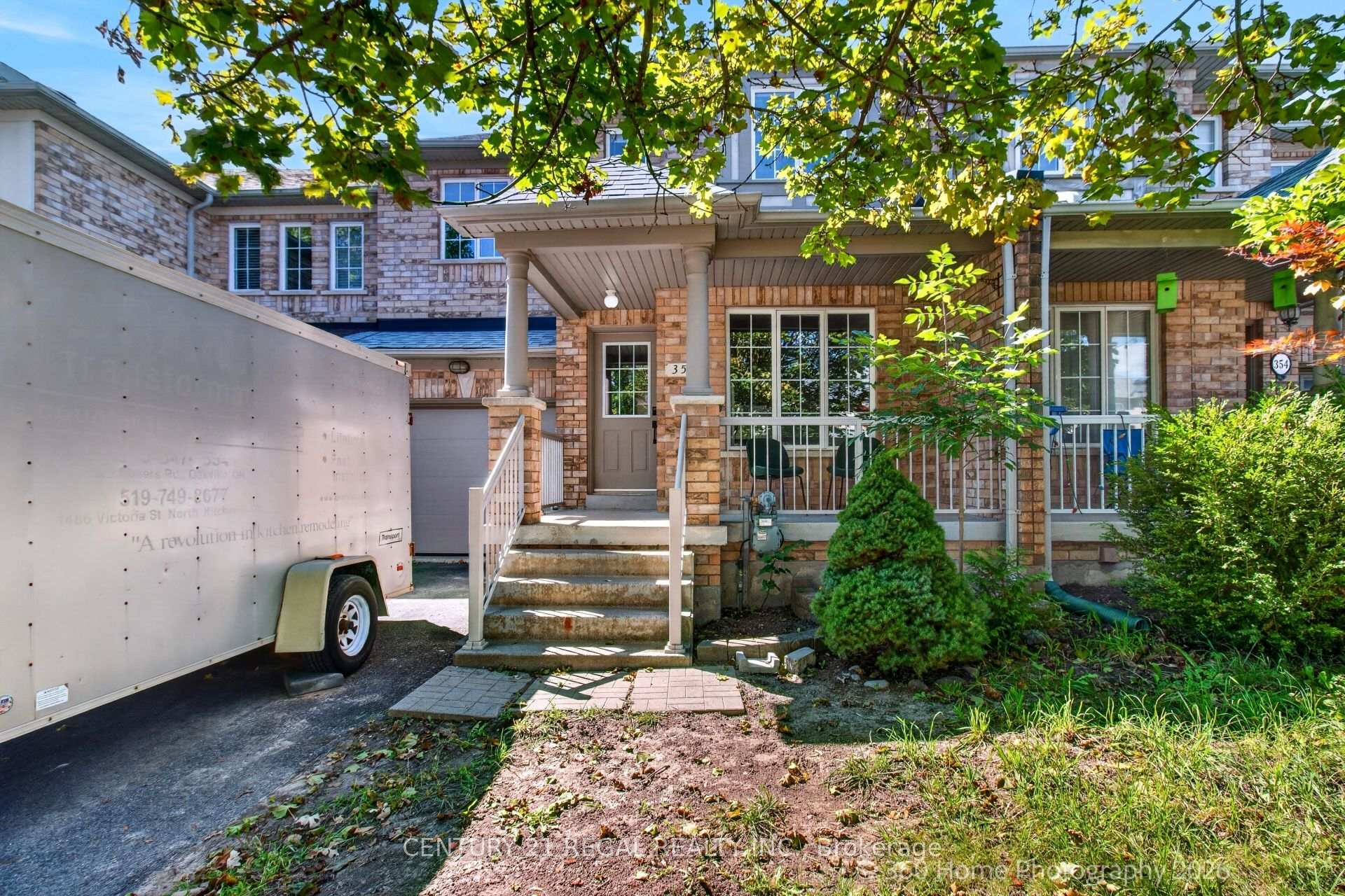 Photo of 352 Flagstone Way