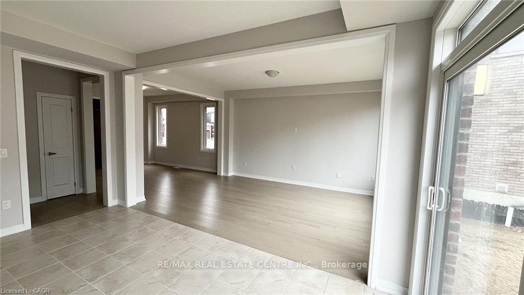Photo 5 of 44 Blackburn Street, Cambridge, Westview — HOMEH