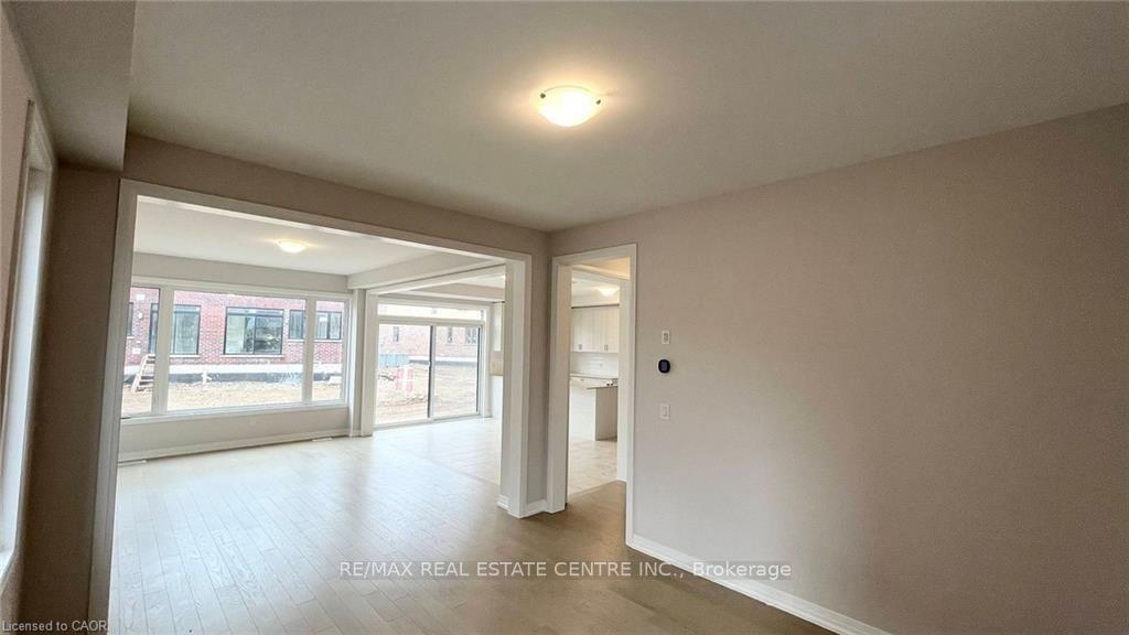 Photo 6 of 44 Blackburn Street, Cambridge, Westview — HOMEH