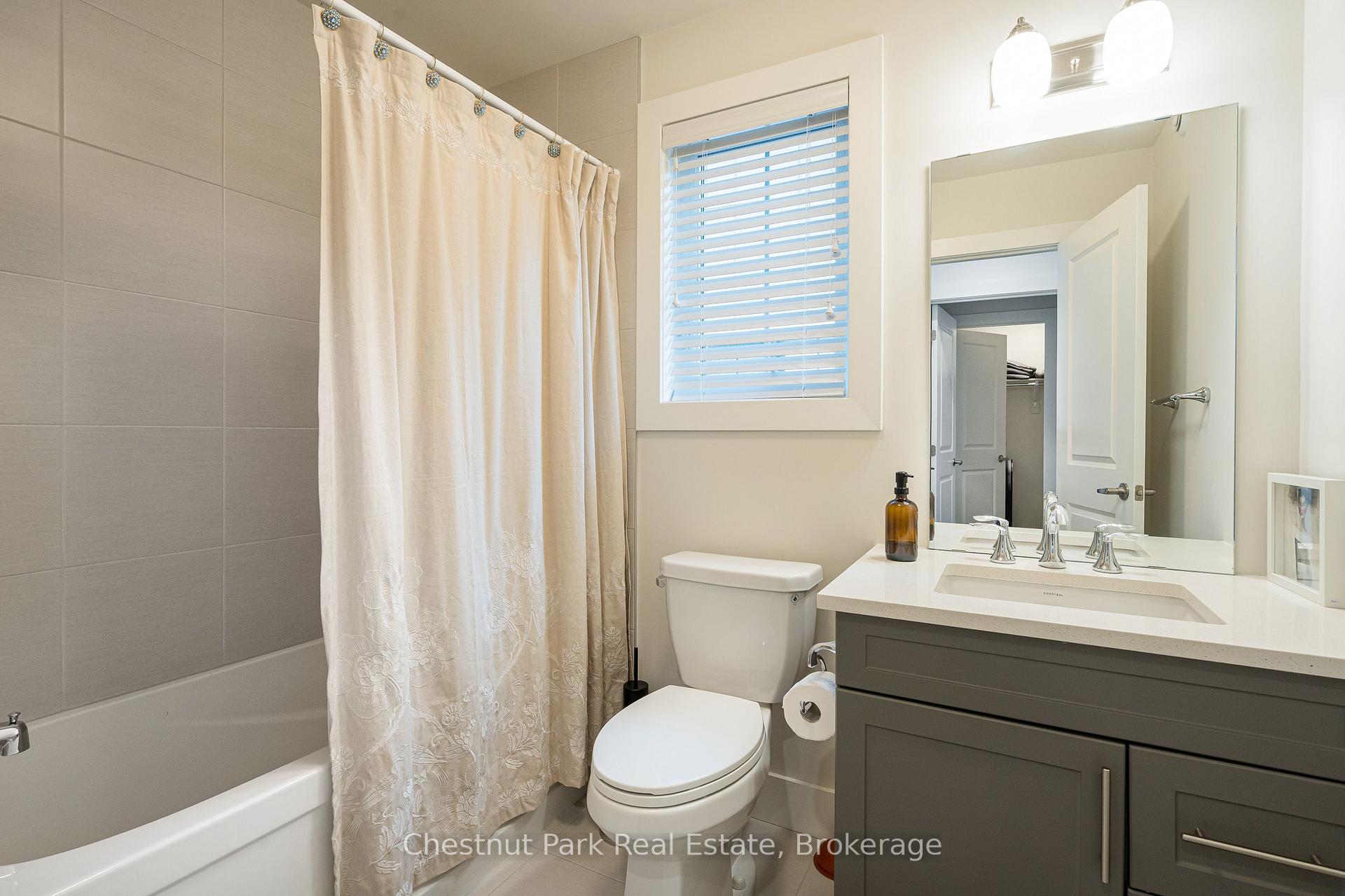 Photo 32 of 313 Yellow Birch Crescent, Blue Mountains — HOMEH