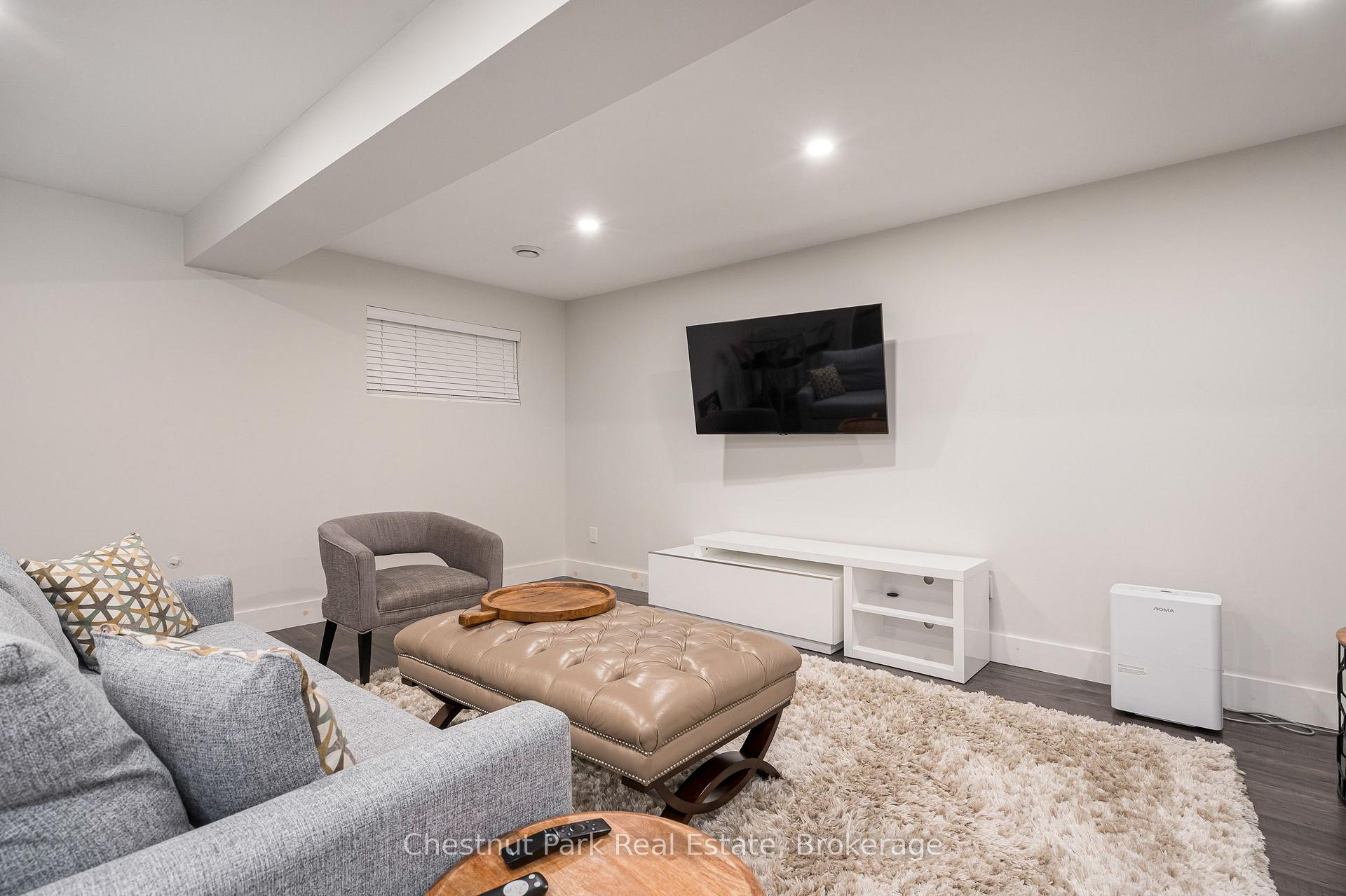 Photo 38 of 313 Yellow Birch Crescent, Blue Mountains — HOMEH