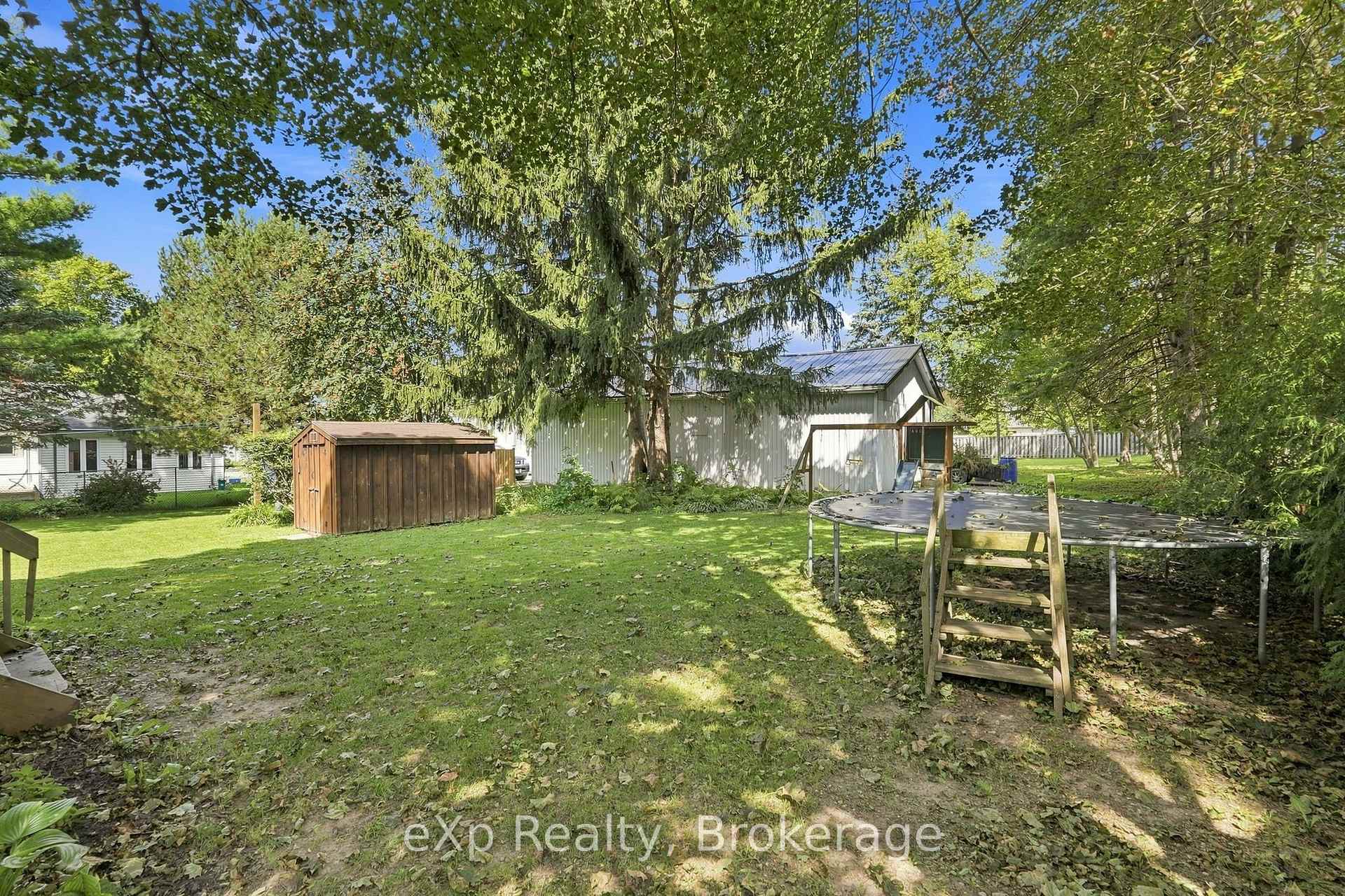 Photo 37 of 255 Waterloo Street, Wellington North, Mount Forest — HOMEH