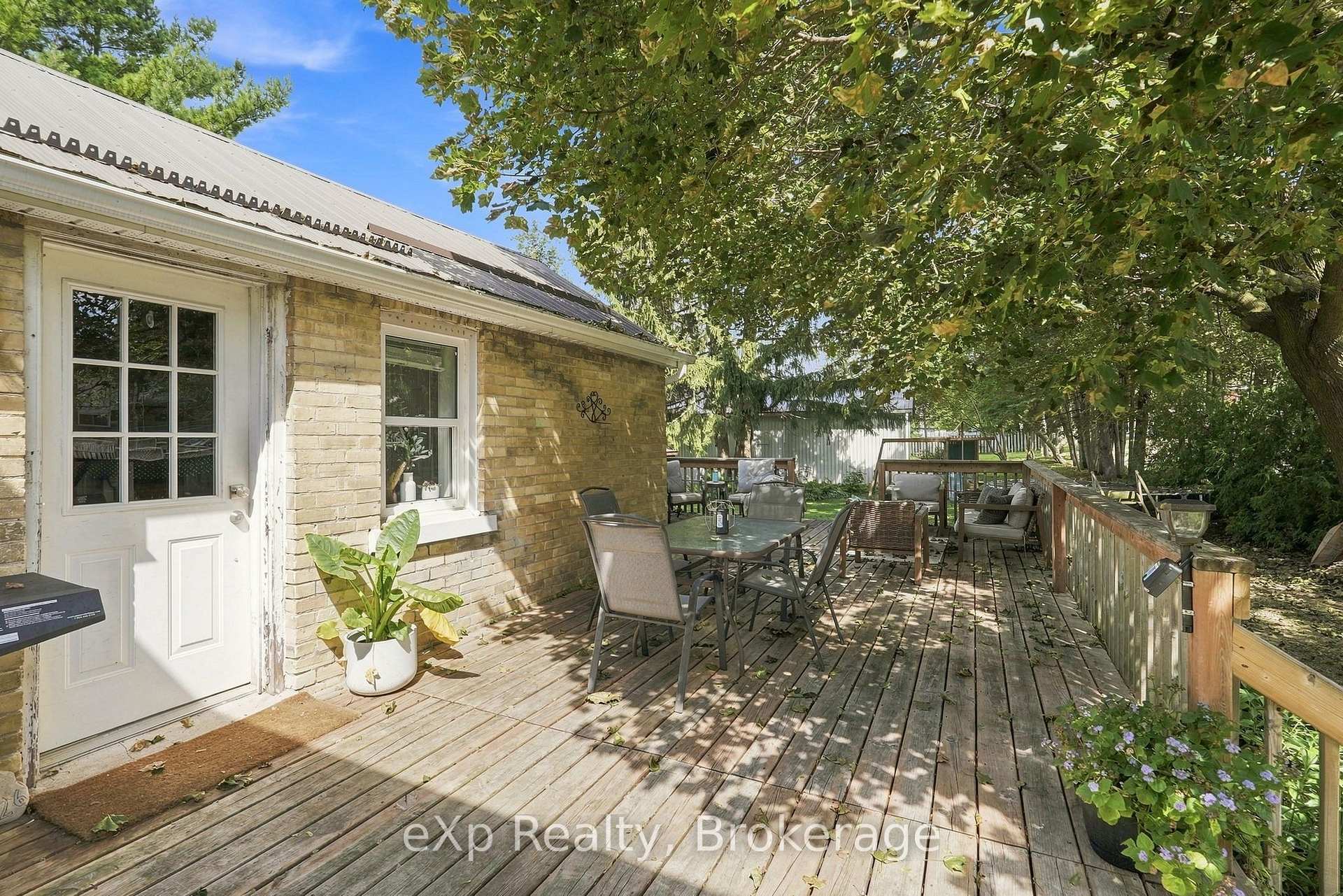 Photo 41 of 255 Waterloo Street, Wellington North, Mount Forest — HOMEH