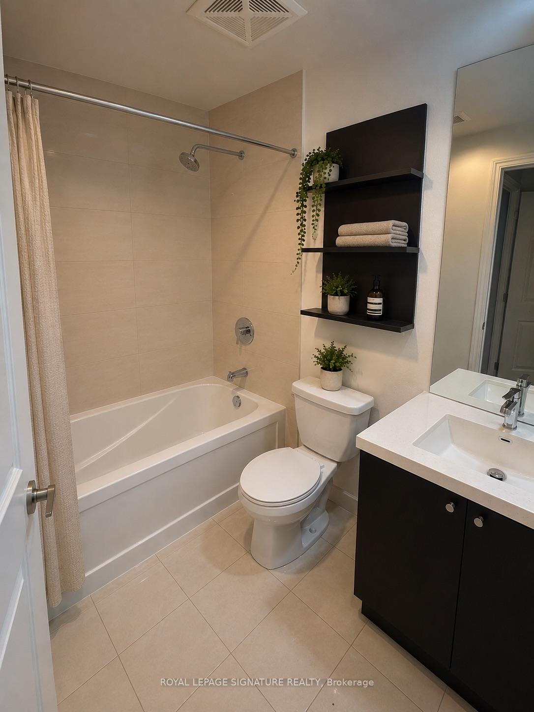 Photo 5 of Unit 430, 80 Marine Parade Drive, Etobicoke, Mimico — HOMEH