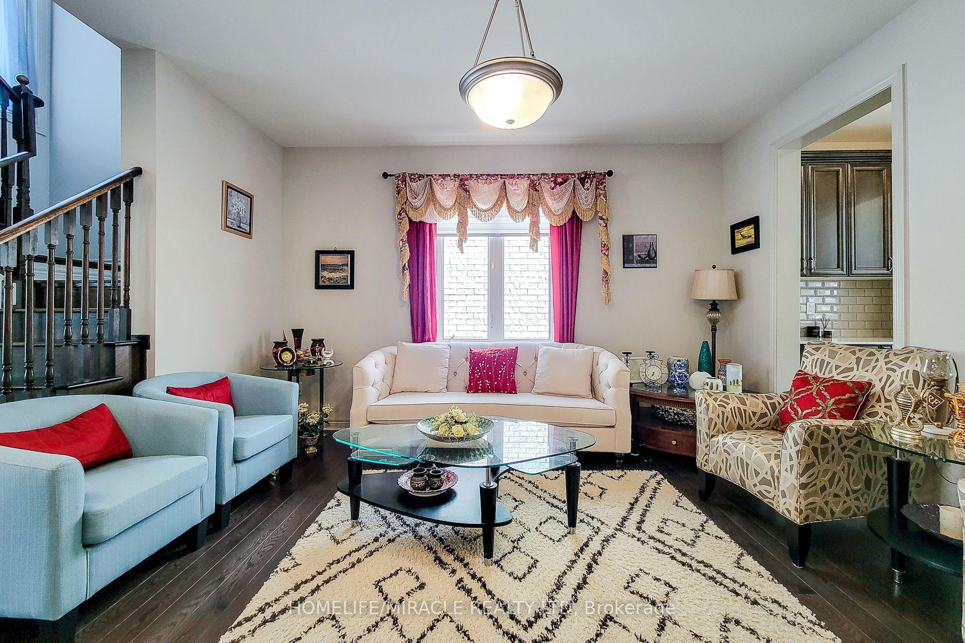 Photo 15 of 93 Barlow Place, Brant, Paris — HOMEH