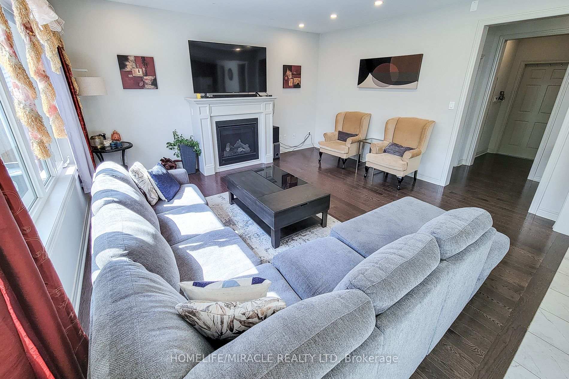 Photo 18 of 93 Barlow Place, Brant, Paris — HOMEH