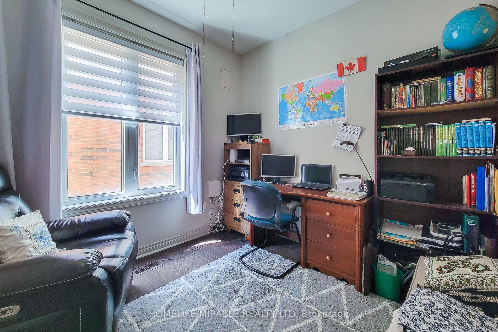 Photo 29 of 93 Barlow Place, Brant, Paris — HOMEH