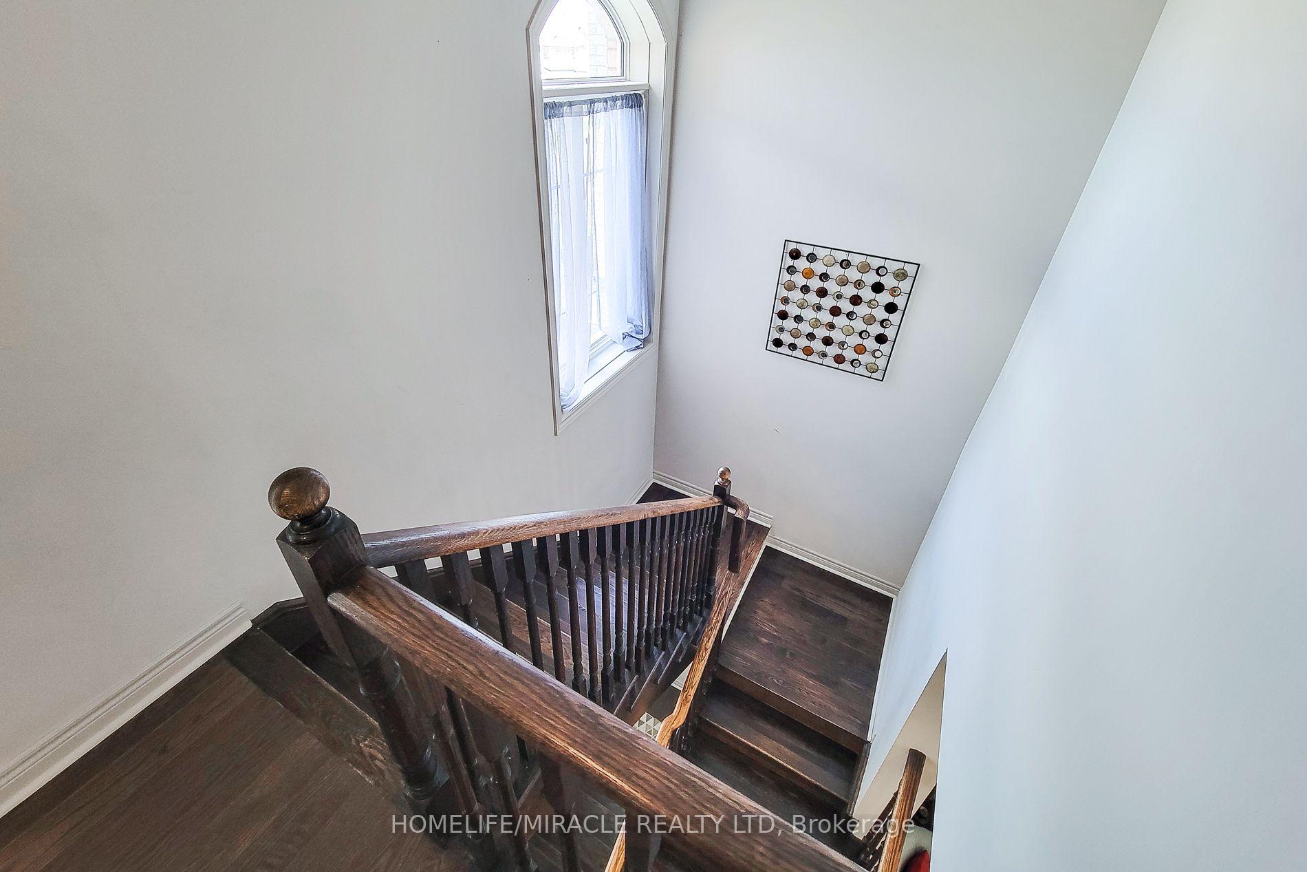 Photo 46 of 93 Barlow Place, Brant, Paris — HOMEH