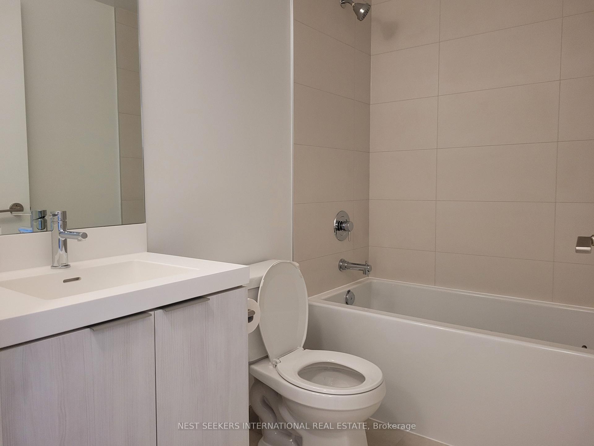 Photo 6 of Unit 2001, 8 Widmer Street, Toronto, Waterfront Communities — HOMEH