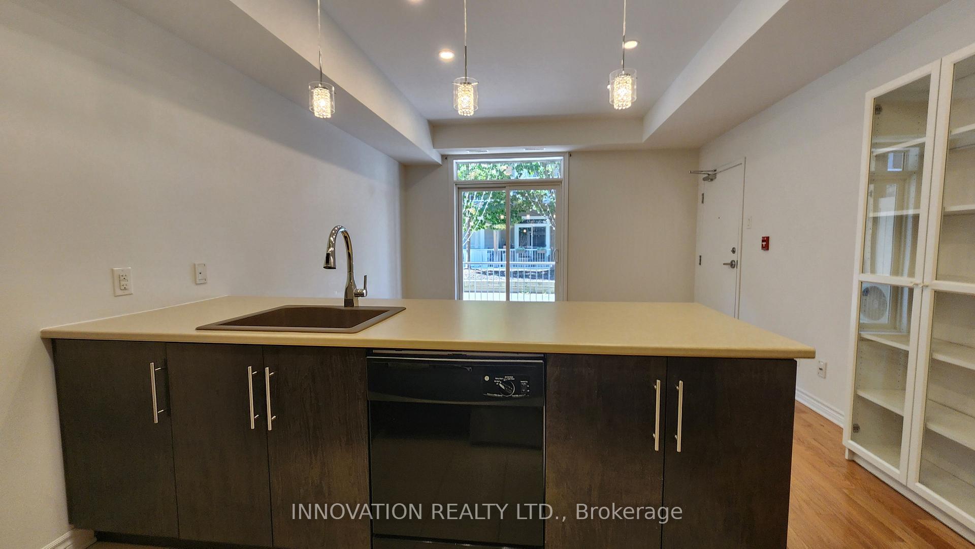 Photo 17 of Unit B, 334 Everest Private, Ottawa, Elmvale Acres — HOMEH
