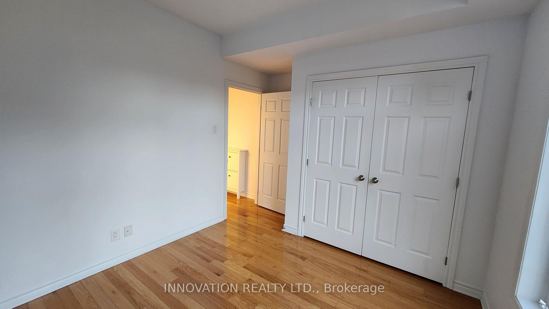 Photo 20 of Unit B, 334 Everest Private, Ottawa, Elmvale Acres — HOMEH