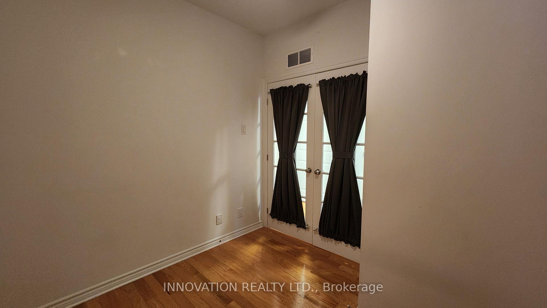Photo 24 of Unit B, 334 Everest Private, Ottawa, Elmvale Acres — HOMEH