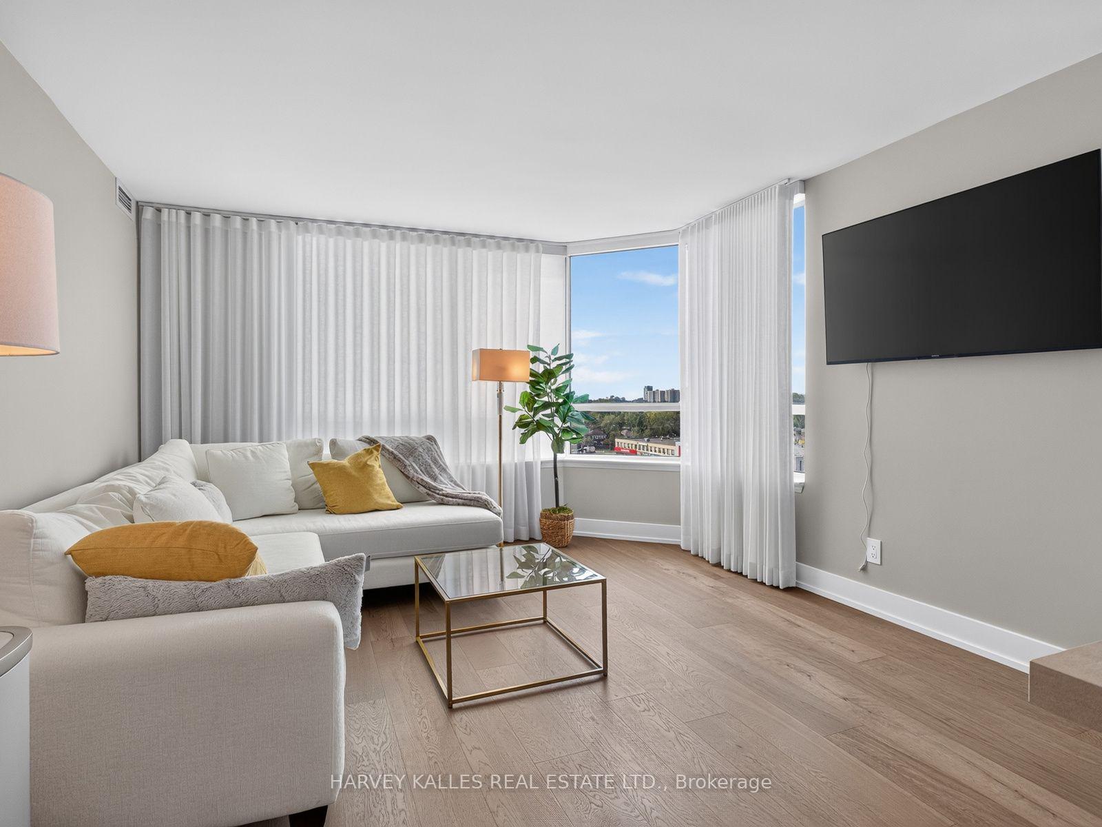 Photo 10 of Unit 1004, 8 Covington Road, Toronto, Englemount-Lawrence — HOMEH