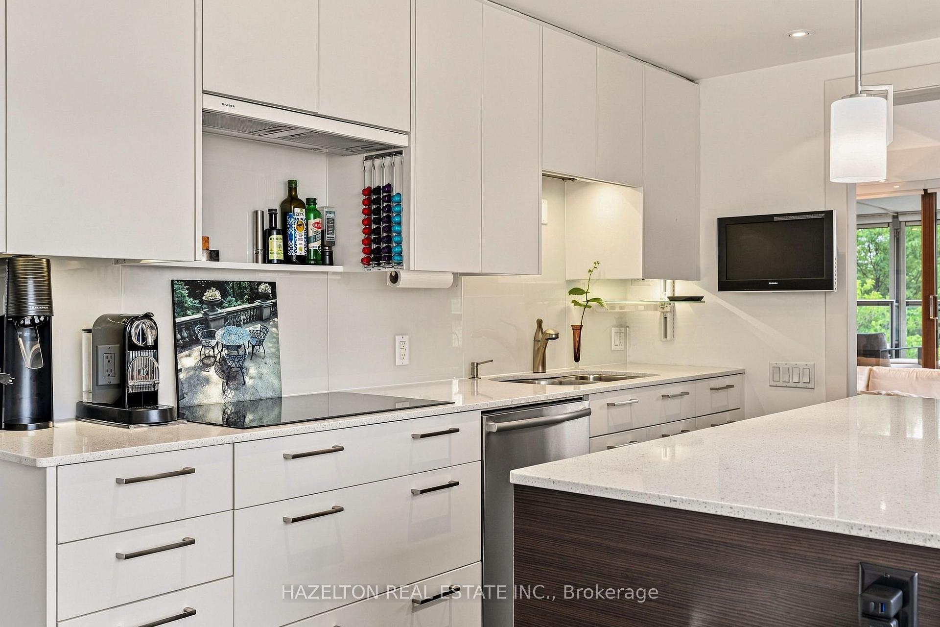 Photo 21 of Unit 605, 4 Lowther Avenue, Toronto, The Annex — HOMEH