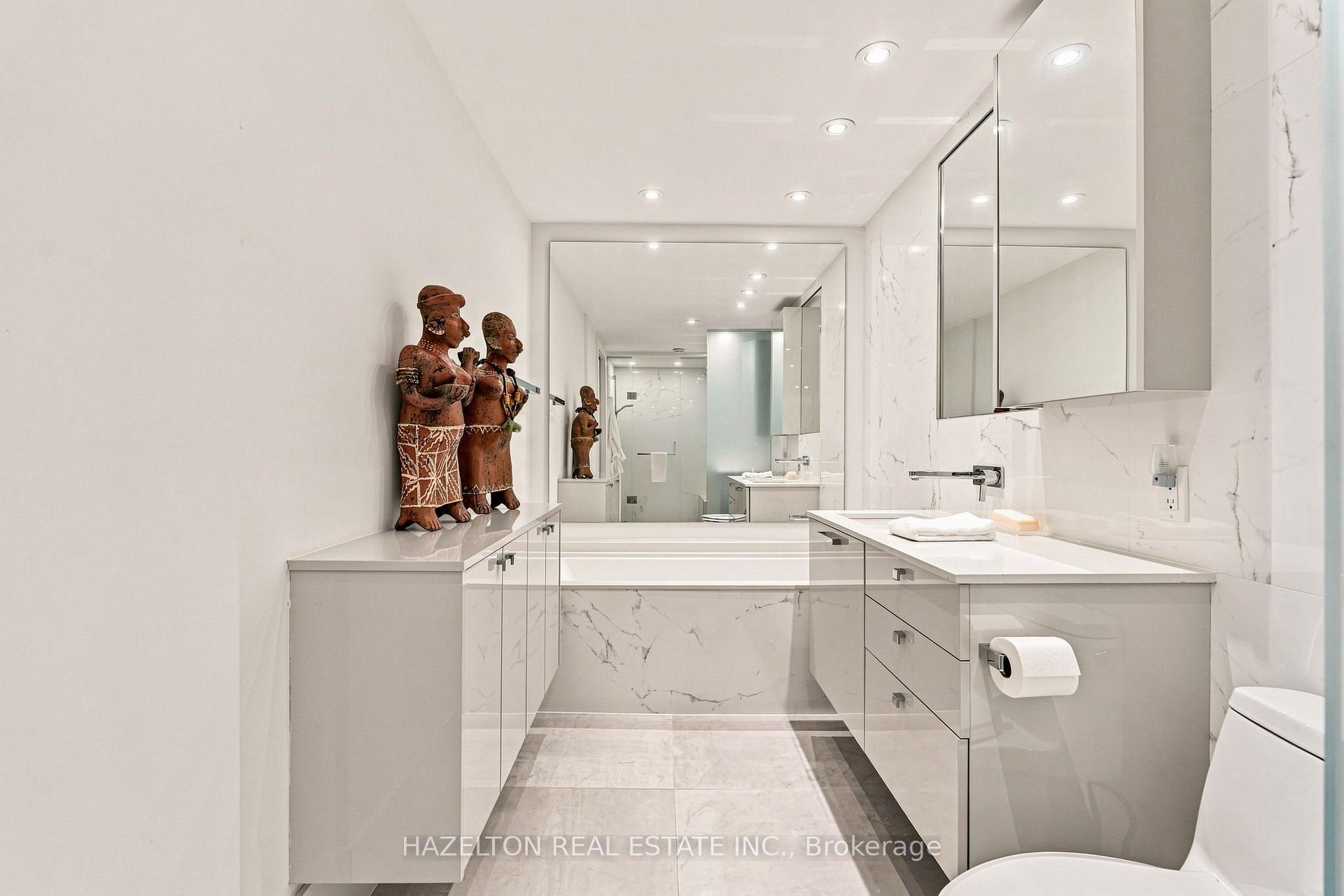 Photo 42 of Unit 605, 4 Lowther Avenue, Toronto, The Annex — HOMEH