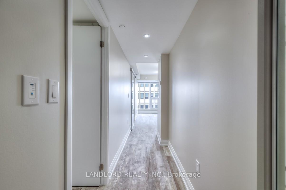 Photo 19 of Unit 1714, 955 Bay Street, Toronto, Bay Street Corridor — HOMEH