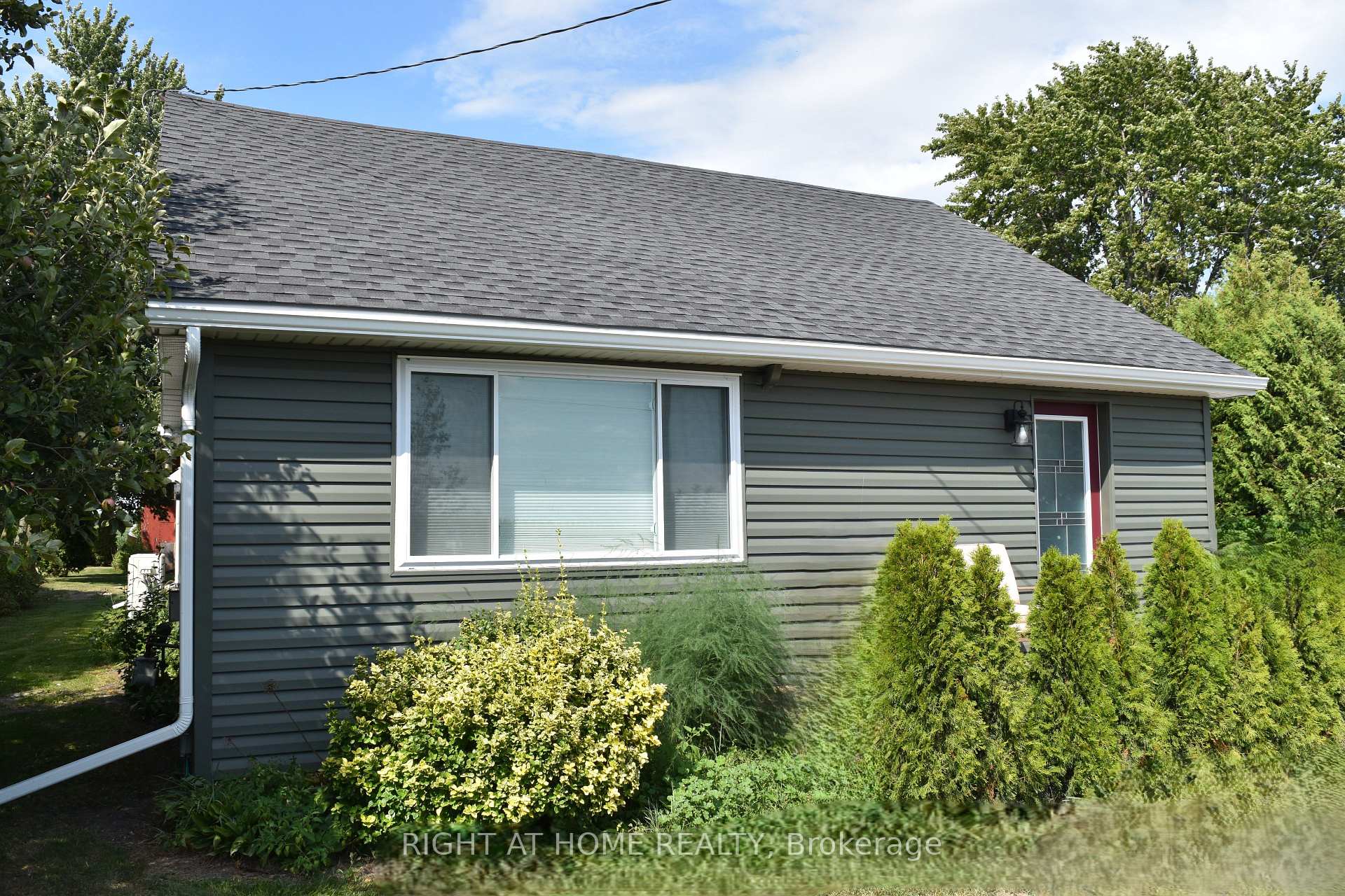Photo 5 of 7231 Baseline Road E, Chatham-Kent, Wallaceburg — HOMEH