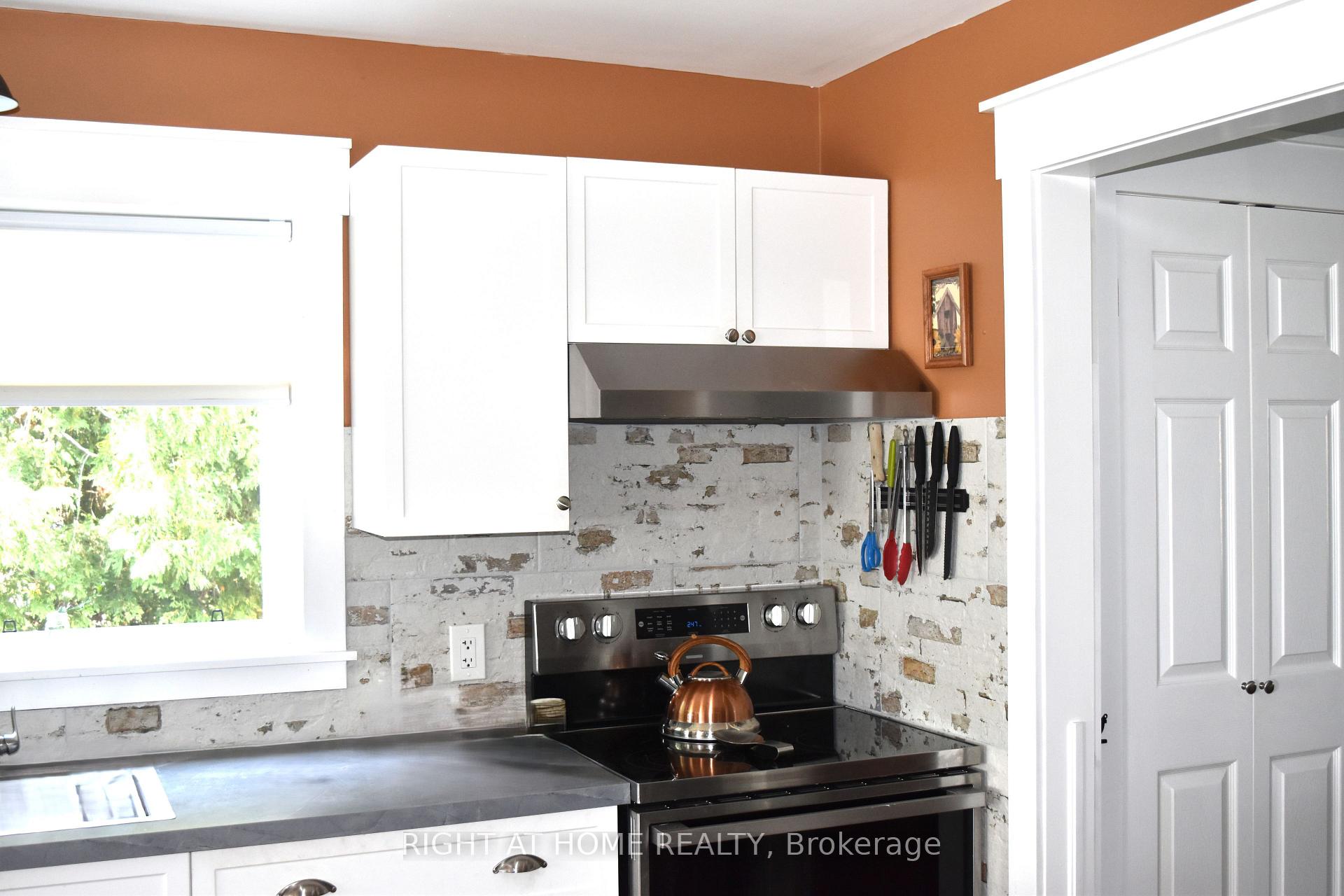 Photo 18 of 7231 Baseline Road E, Chatham-Kent, Wallaceburg — HOMEH