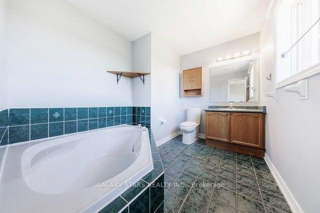 Photo 26 of 123 Amberview Drive, Georgina, Keswick South — HOMEH