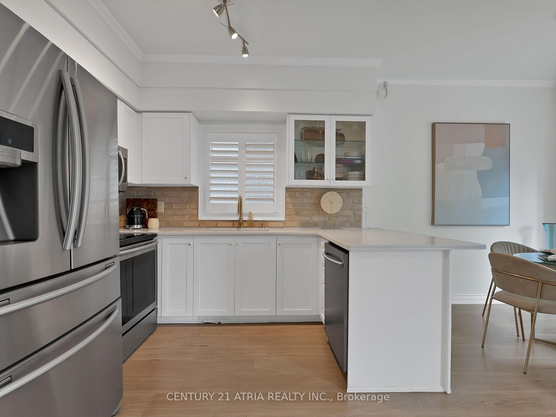Photo 7 of 214 Ellis Crescent, Milton, Dempsey — HOMEH