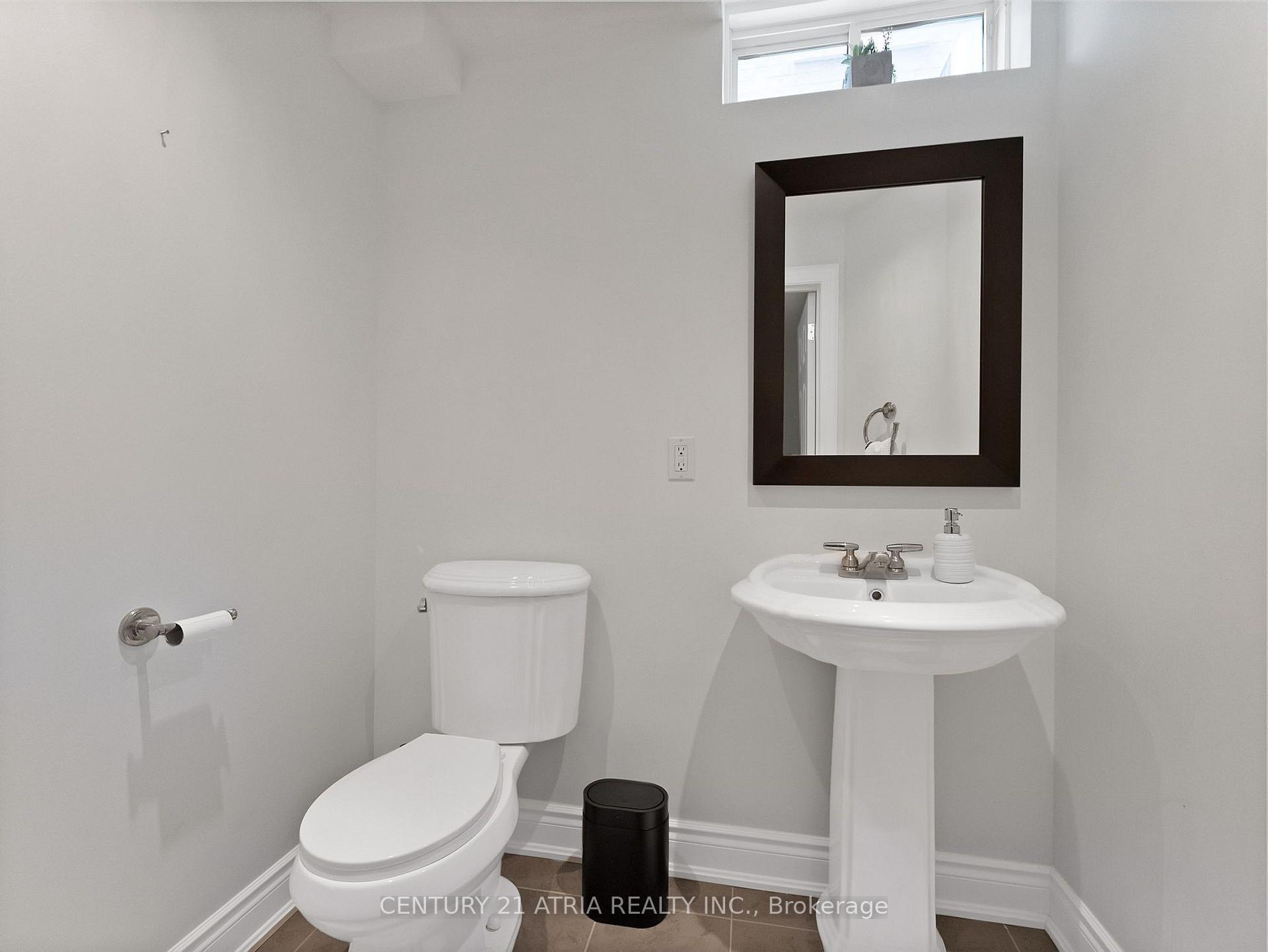 Photo 32 of 214 Ellis Crescent, Milton, Dempsey — HOMEH