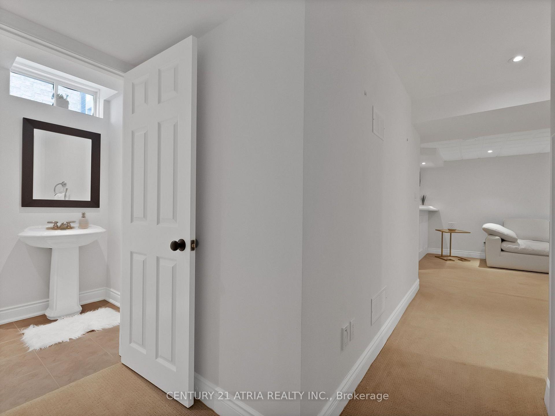 Photo 33 of 214 Ellis Crescent, Milton, Dempsey — HOMEH