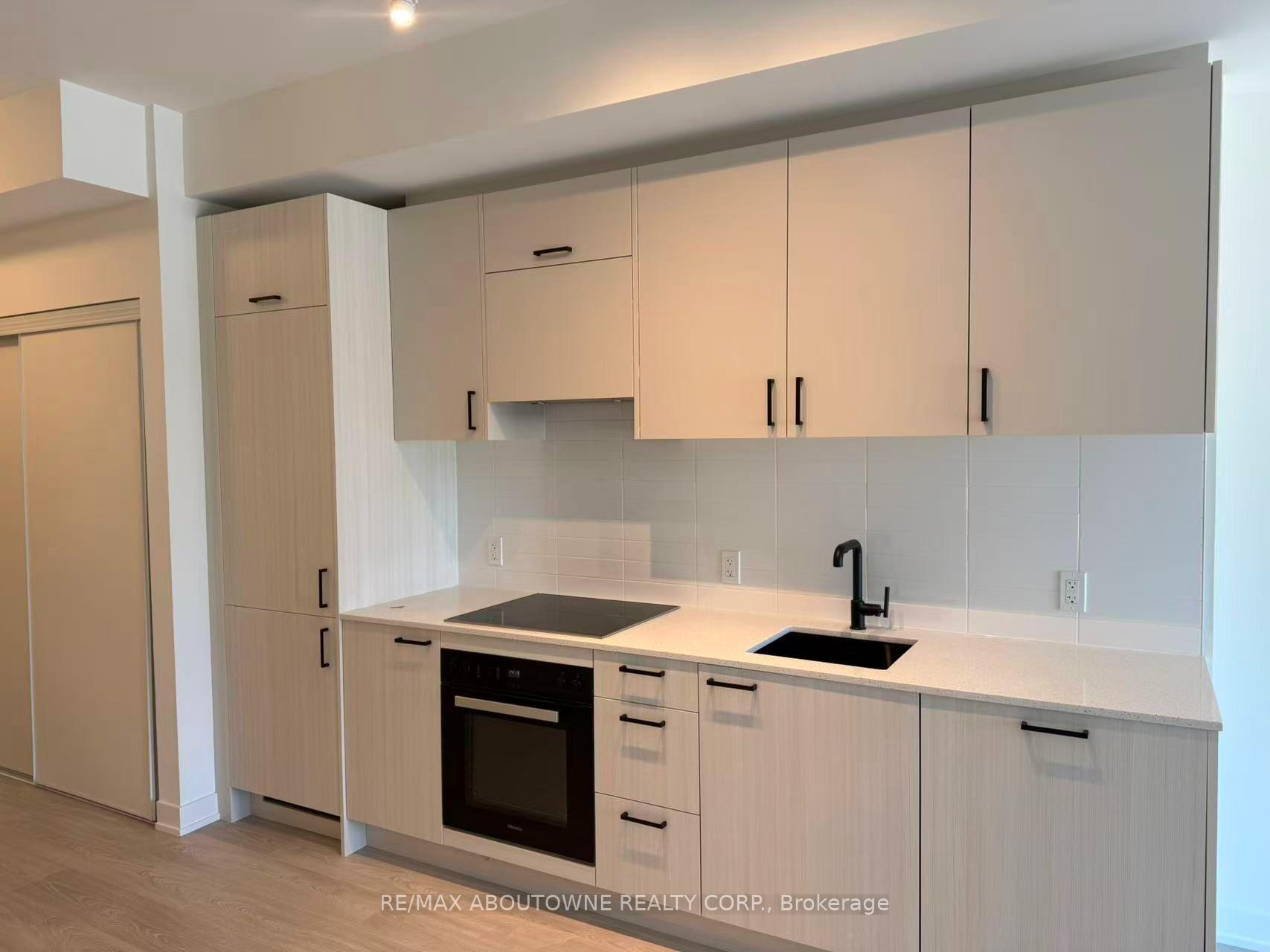 Photo 18 of Unit 417, 1 Kyle Lowry Rd, North York, Banbury-Don Mills — HOMEH