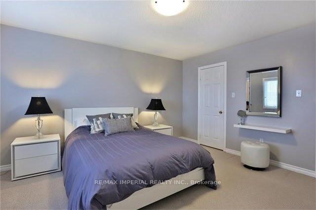 Photo 14 of 344 Riverstone Drive, Oakville, Wedgewood Creek — HOMEH
