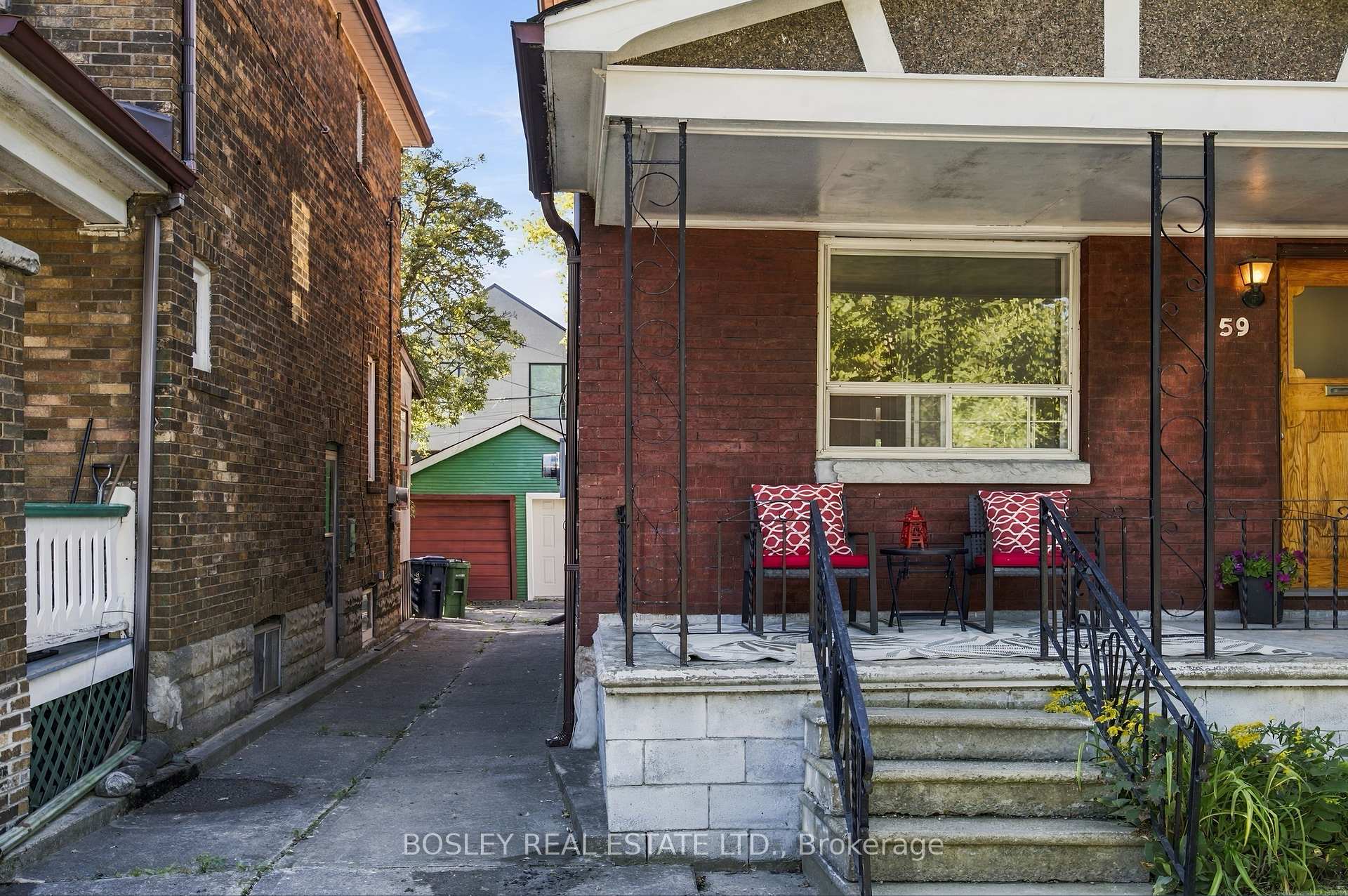 Photo 3 of 59 Kings Park Boulevard, Toronto, Danforth Village-East York — HOMEH